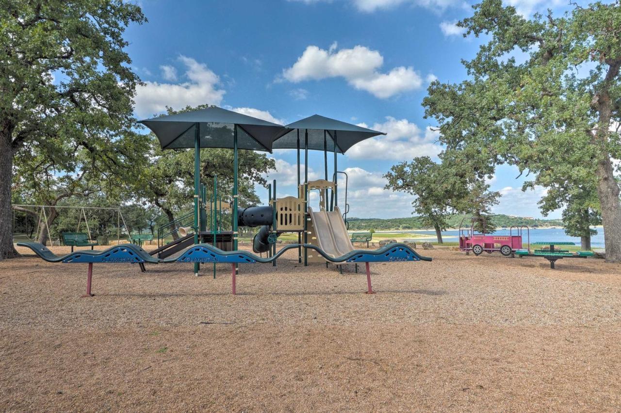 Waterfront Lake Travis Home With Pool Access! Point Venture 外观 照片